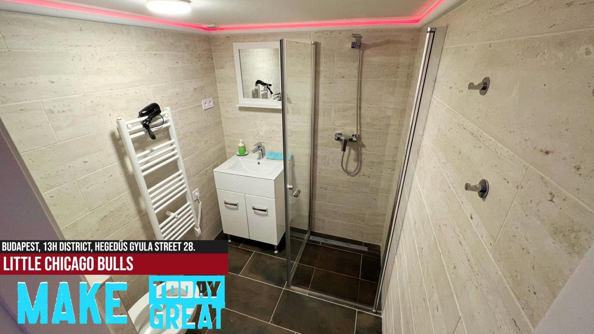 Little Americas Westend Mall Apartments 부다페스트 외부 사진