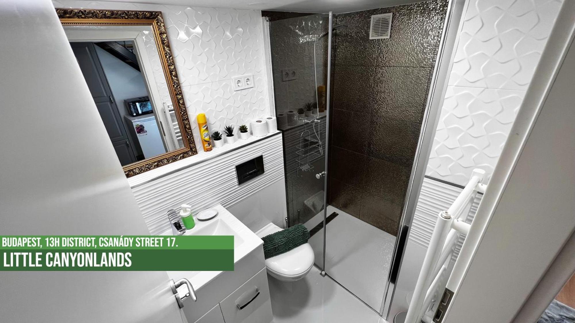 Little Americas Westend Mall Apartments 부다페스트 외부 사진